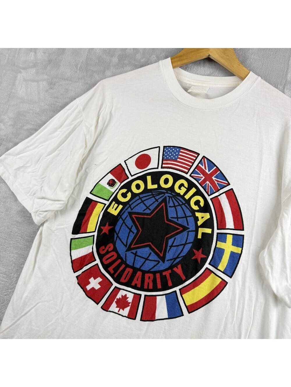 VTG Ecological Solidarity International Flags Graphic T Shirt White Size L 90s